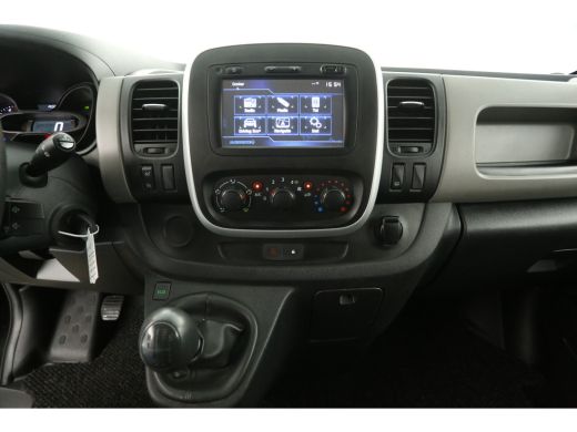 Renault Trafic 1.6 dCi T27 L1H1 Airco Cruise Navigatie Parkeersensoren 17"LMV Elektrpakket Trekhaak ActivLease financial lease