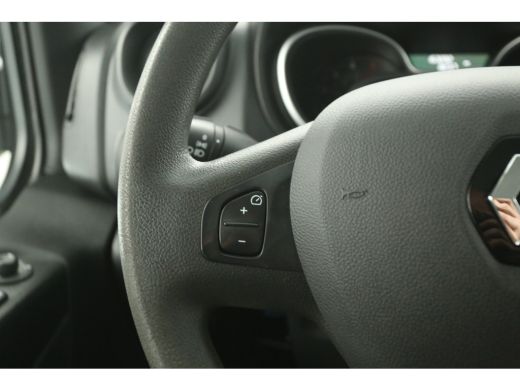 Renault Trafic 2.0 dCi T29 L2H1 Airco Cruise Navigatie Parkeersensoren Elektrpakket ActivLease financial lease