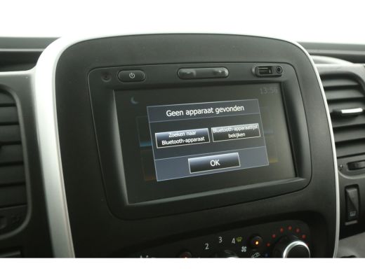 Renault Trafic 2.0 dCi T29 L2H1 Airco Cruise Navigatie Parkeersensoren Elektrpakket ActivLease financial lease