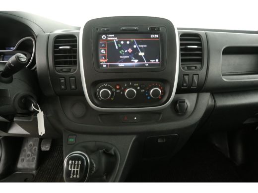 Renault Trafic 2.0 dCi T29 L2H1 Dubbele Cabine 6 Persoons Airco Cruise Navi PDC 16"LMV Elektrpakket Trekhaak ActivLease financial lease