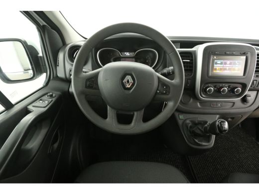 Renault Trafic 2.0 dCi T29 L2H1 Dubbele Cabine 6 Persoons Airco Cruise Navi PDC 16"LMV Elektrpakket Trekhaak ActivLease financial lease