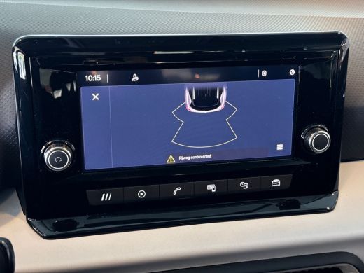 Seat Arona 1.0 TSI 95pk Style | Parkeersensoren achter | klimaatregeling | Apple CarPlay, Android Auto ActivLease financial lease