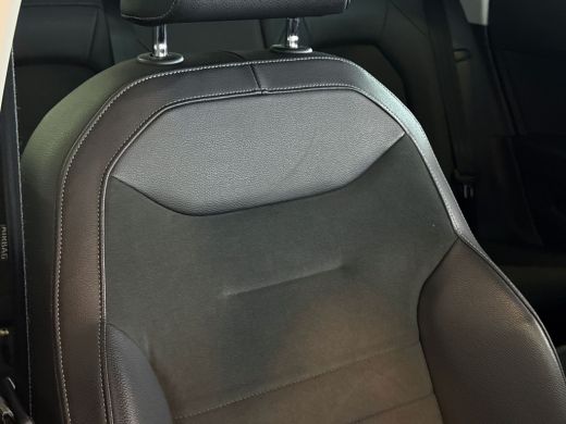 Seat Arona 1.0 95pk TSI Style Business Intense | Navigatie | Parkeersensoren | Virtual cockpit | klimaatrege... ActivLease financial lease