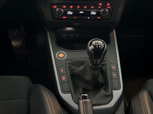 Seat Arona 1.0 95pk TSI Style Business Intense | Navigatie | Parkeersensoren | Virtual cockpit | klimaatrege... ActivLease financial lease