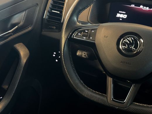 Skoda Karoq 1.5 TSI Sportline Business / Achteruitrijcamera / Navigatie / Parkeersensoren / Adaptive Cruise C... ActivLease financial lease