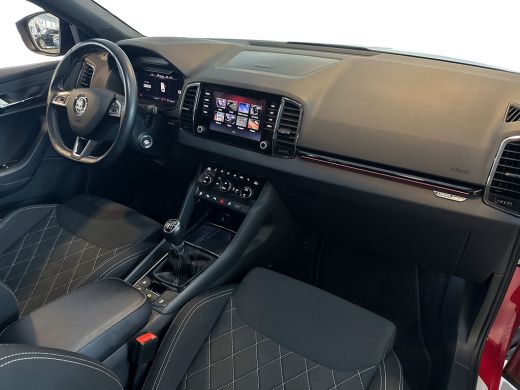 Skoda Karoq 1.5 TSI Sportline Business / Achteruitrijcamera / Navigatie / Parkeersensoren / Adaptive Cruise C... ActivLease financial lease