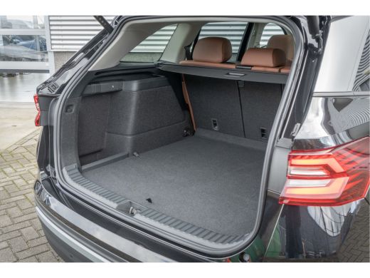 Skoda Kodiaq Škoda 1.5 TSI 204pk PHEV Business Edition | Trekhaak| Cognac Leer| 360 camera| Pan-Dak | ActivLease financial lease