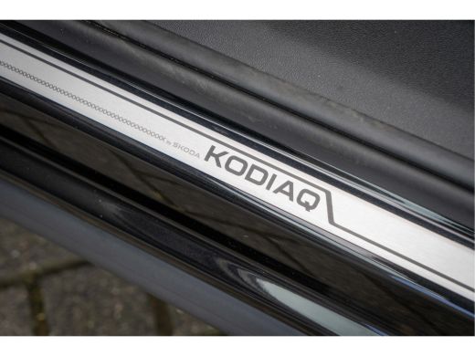 Skoda Kodiaq Škoda 1.5 TSI 204pk PHEV Business Edition | Trekhaak| Cognac Leer| 360 camera| Pan-Dak | ActivLease financial lease