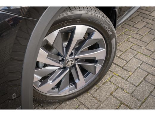 Skoda Kodiaq Škoda 1.5 TSI 204pk PHEV Business Edition | Trekhaak| Cognac Leer| 360 camera| Pan-Dak | ActivLease financial lease