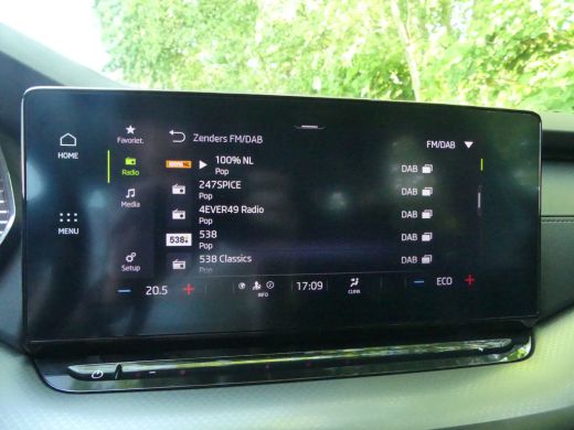 Skoda Octavia Combi 1.4 TSI iV PHEV 204PK Business Edition | NAVI | ELEKTRISCHE ACHTERKLEP | PARKEERSENSOREN | ActivLease financial lease