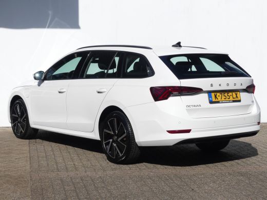 Skoda Octavia Combi 1.4 TSI iV PHEV 204PK Business Edition | NAVI | ELEKTRISCHE ACHTERKLEP | PARKEERSENSOREN | ActivLease financial lease