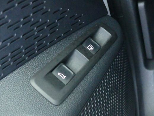 Skoda Octavia Combi 1.4 TSI iV PHEV 204PK Business Edition | NAVI | ELEKTRISCHE ACHTERKLEP | PARKEERSENSOREN | ActivLease financial lease