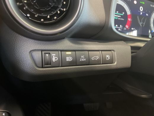 Toyota C-HR 2.0 Plug-in Hybrid 220 GR SPORT ActivLease financial lease