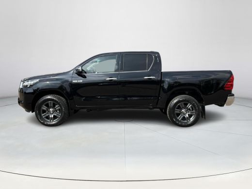 Toyota Hilux 2.4 D-4D Xtra Cab Professional | Trekhaak | Navigatie | Parkeersensoren | Licht metalen velgen | ActivLease financial lease