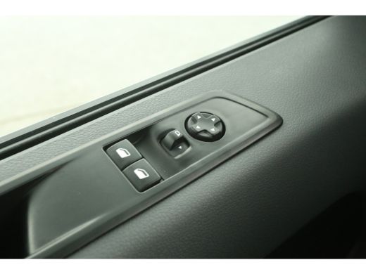 Toyota ProAce 2.0 D-4D L1H1 145PK Airco Cruise Carplay 3 Persoons Elektrpakket Schuifdeur ActivLease financial lease