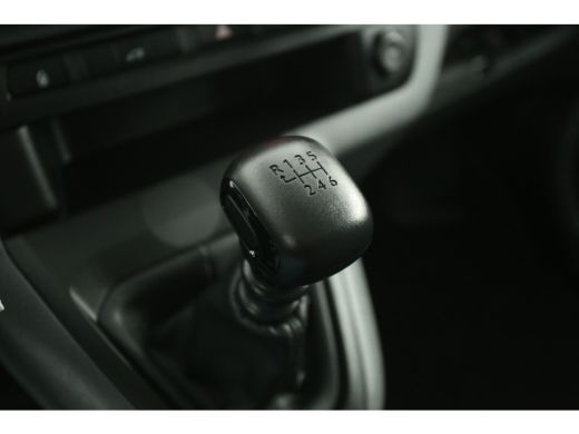 Toyota ProAce 2.0 D-4D L1H1 145PK Airco Cruise Carplay 3 Persoons Elektrpakket Schuifdeur ActivLease financial lease