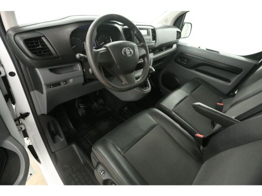 Toyota PROACE Worker Long 2.0 D-4D L3H1 | Dubbele Cabine | 6 Persoons | Airco Cruise 2xSchuifdeur Trekhaak PDC Stoelverwarming ActivLease financial lease
