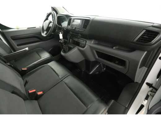 Toyota PROACE Worker Long 2.0 D-4D L3H1 | Dubbele Cabine | 6 Persoons | Airco Cruise 2xSchuifdeur Trekhaak PDC Stoelverwarming ActivLease financial lease