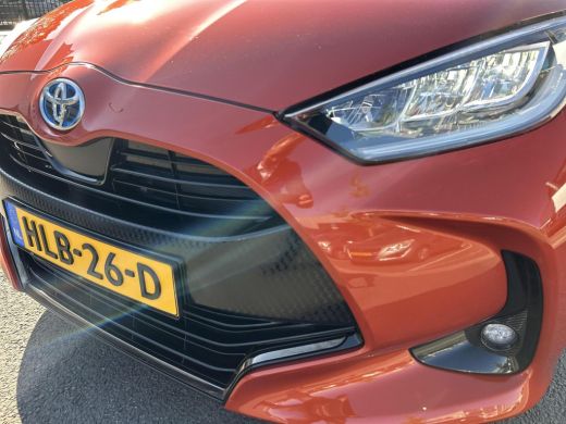 Toyota Yaris 1.5 Hybrid Executive ActivLease financial lease