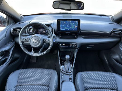 Toyota Yaris 1.5 Hybrid Executive ActivLease financial lease
