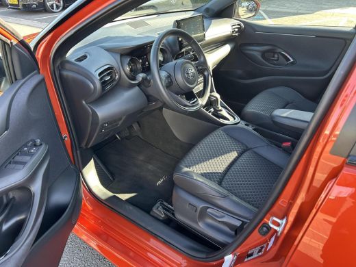 Toyota Yaris 1.5 Hybrid Executive ActivLease financial lease