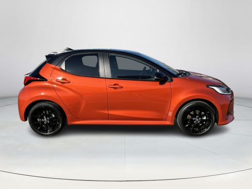 Toyota Yaris 1.5 Hybrid Executive ActivLease financial lease