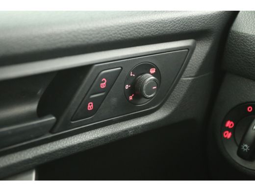 Volkswagen Caddy 2.0 TDI L1H1 Airco Carplay Cruise LED Navi PDC 17"LMV Elektrpakket Schuifdeur ActivLease financial lease
