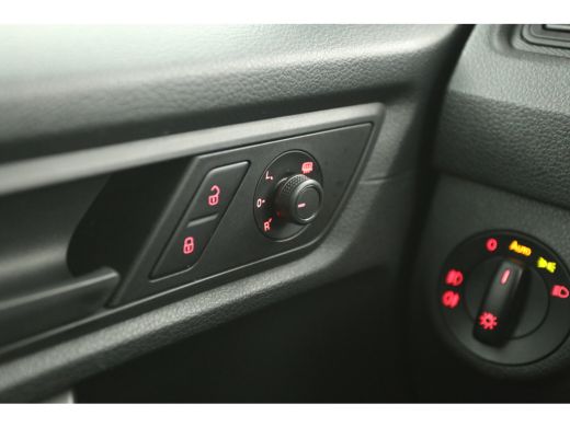 Volkswagen Caddy 2.0 TDI L1H1 Airco Cruise Carplay Navigatie PDC 15''LMV Elektrpakket Schuifdeur Trekhaak ActivLease financial lease