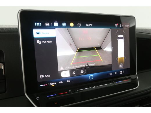 Volkswagen Crafter 2.0 TDI DSG HIGHLINE EXCLUSIVE L3H3 | FACELIFT MODEL | BPM VRIJ | NIEUW 3000KG TREKHAAK VIRTUAL A... ActivLease financial lease