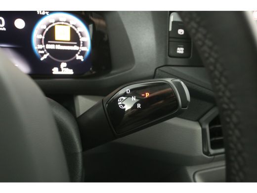 Volkswagen Crafter 2.0 TDI DSG HIGHLINE EXCLUSIVE L3H3 | FACELIFT MODEL | BPM VRIJ | NIEUW 3000KG TREKHAAK VIRTUAL A... ActivLease financial lease
