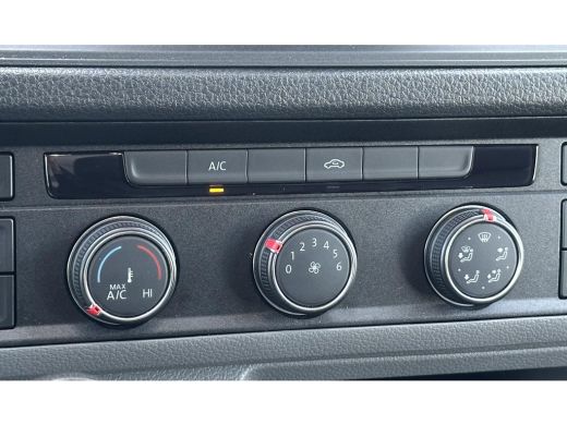 Volkswagen Crafter 35 2.0 Bakwagen met laadklep Trekhaak ActivLease financial lease