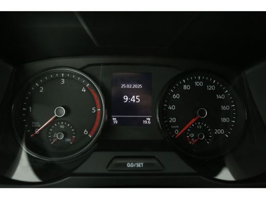 Volkswagen Crafter 35 2.0 TDI L3H3 | BPM VRIJ | 141PK Airco LED Camera Carplay Cruise Navigatie PDC 3 Persoons Elekt... ActivLease financial lease