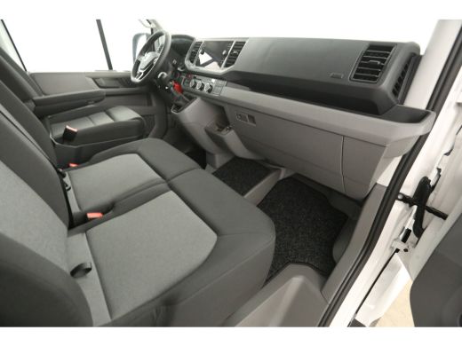 Volkswagen Crafter 35 2.0 TDI L3H3 | BPM VRIJ | 141PK Airco LED Camera Carplay Cruise Navigatie PDC 3 Persoons Elekt... ActivLease financial lease