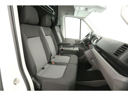 Volkswagen Crafter 35 2.0 TDI L3H3 | BPM VRIJ | 141PK Airco LED Camera Carplay Cruise Navigatie PDC 3 Persoons Elekt... ActivLease financial lease