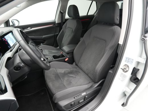 Volkswagen Golf 1.0 TSI 110pk Life Business Navigatie Memory Stoelverwarming Acc 81 ActivLease financial lease