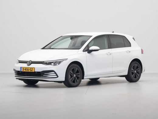 Volkswagen Golf 1.0 TSI 110pk Life Business Navigatie Memory Stoelverwarming Acc 81 ActivLease financial lease