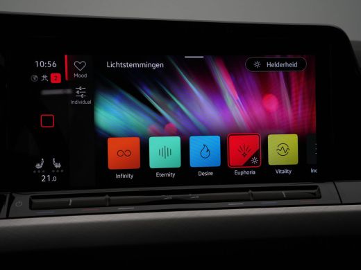 Volkswagen Golf 1.0 TSI 110pk Life Business Navigatie Memory Stoelverwarming Acc 81 ActivLease financial lease