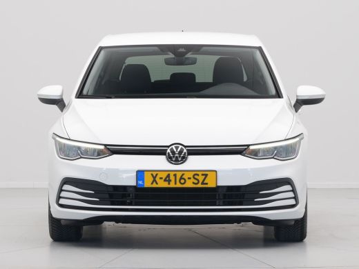 Volkswagen Golf 1.0 TSI 110pk Life Business Navigatie Memory Stoelverwarming Acc 81 ActivLease financial lease