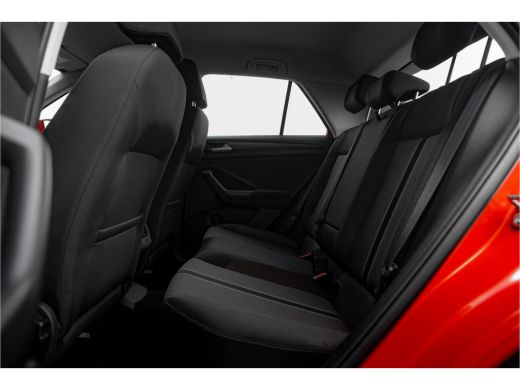 Volkswagen T-Roc 1.5 TSI 150 pk Style | Airco | Navigatie | Sensoren | Adaptieve Cruise | ActivLease financial lease