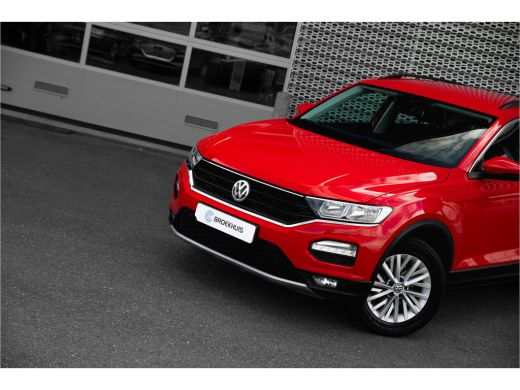 Volkswagen T-Roc 1.5 TSI 150 pk Style | Airco | Navigatie | Sensoren | Adaptieve Cruise | ActivLease financial lease