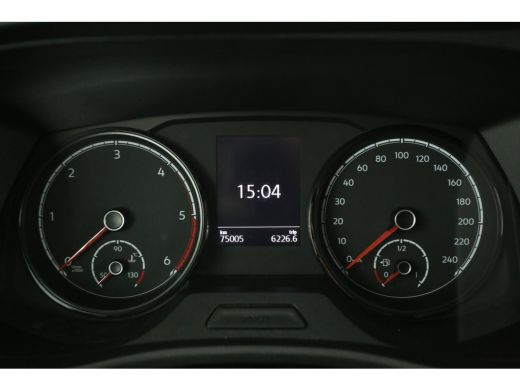Volkswagen Transporter 2.0 TDI L1H1 140PK Airco Camera Carplay Cruise 2xSchuifdeur 3 Persoons Elektrpakket Achterklep ActivLease financial lease