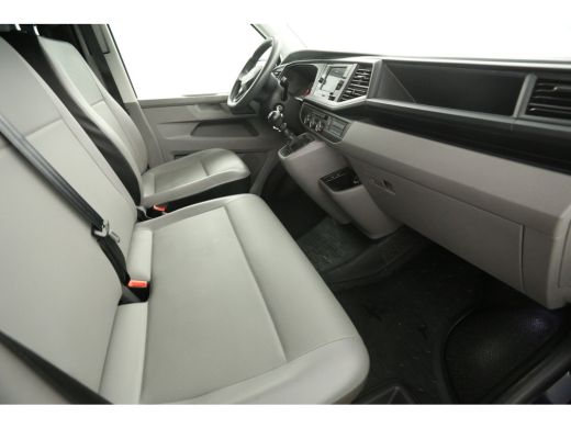 Volkswagen Transporter 2.0 TDI L1H1 140PK Airco Camera Carplay Cruise 2xSchuifdeur 3 Persoons Elektrpakket Achterklep ActivLease financial lease