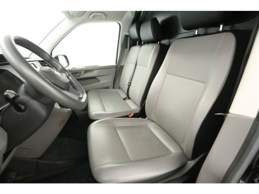 Volkswagen Transporter 2.0 TDI L1H1 140PK Airco Camera Carplay Cruise 2xSchuifdeur 3 Persoons Elektrpakket Achterklep ActivLease financial lease