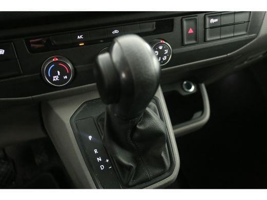 Volkswagen Transporter 2.0 TDI L1H1 150PK DSG Automaat Airco Adaptive-Cruise Carplay PDC 16''LMV Elektrpakket ActivLease financial lease