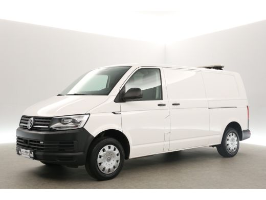 Volkswagen Transporter 2.0 TDI L2H1 150PK DSG Automaat 2xSchuifdeur Airco Cruise Camera Carplay PDC LED Trekhaak Zwaailamp ActivLease financial lease