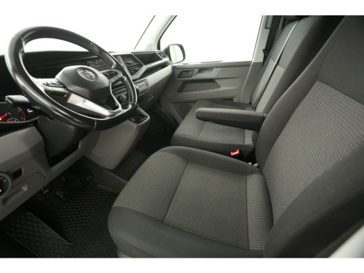 Volkswagen Transporter 2.0 TDI L2H1 DSG Automaat 150PK 2xSchuifdeur Airco Camera Carplay Cruise Trekhaak Navi PDC LED 18... ActivLease financial lease
