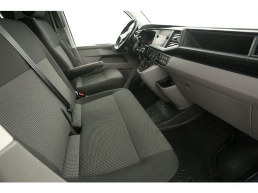 Volkswagen Transporter 2.0 TDI L2H1 DSG Automaat 150PK 2xSchuifdeur Airco Camera Carplay Cruise Trekhaak Navi PDC LED 18... ActivLease financial lease
