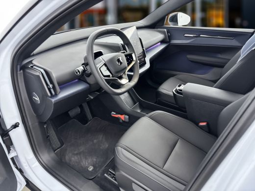 Volvo  EX30 Single Motor Extended Range Plus 69 kWh | Stoel/stuurverwarming | Keyless | Harman Kardon | Elekt... ActivLease financial lease