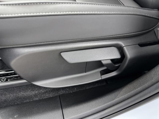 Volvo  EX30 Single Motor Extended Range Plus 69 kWh | Stoel/stuurverwarming | Keyless | Harman Kardon | Elekt... ActivLease financial lease