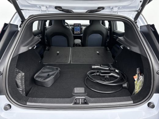 Volvo  EX30 Single Motor Extended Range Plus 69 kWh | Stoel/stuurverwarming | Keyless | Harman Kardon | Elekt... ActivLease financial lease